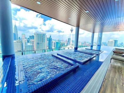 Classy 2bedroom Duplex @KlccView Pool@Colony - image 22