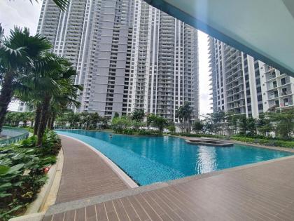 A 3 bedrooms near Desa Park City Kepong Mont Kiara - image 21