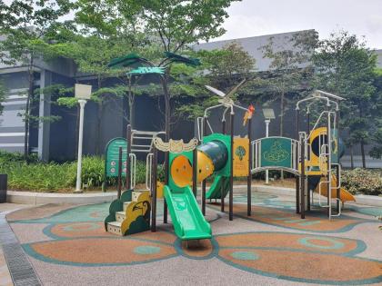 A 3 bedrooms near Desa Park City Kepong Mont Kiara - image 22
