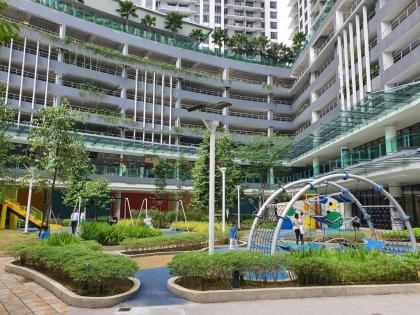 A 3 bedrooms near Desa Park City Kepong Mont Kiara - image 23