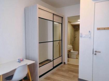 A 3 bedrooms near Desa Park City Kepong Mont Kiara - image 30