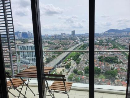 A 3 bedrooms near Desa Park City Kepong Mont Kiara - image 5