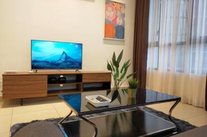 Luxury Apartment 3 Privatelift 100mLRT Midvalley - image 22