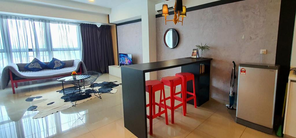 Arte Charming Studio Suite with KLCC view - image 2