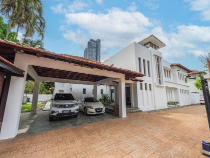 Pool Villa near to KLCC30P 10000sf KL by Verano - image 3