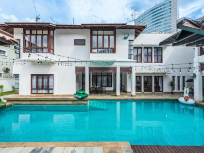 Pool Villa near to KLCC30P 10000sf KL by Verano - image 8