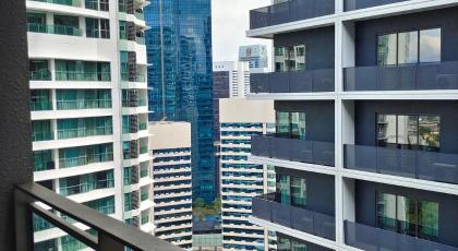 Mercu summer suites Near KLCC [Neflix] ???? - image 8