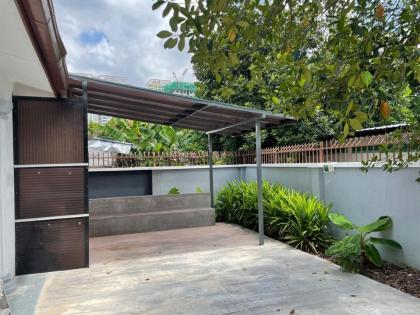 New 4-bedrooms V House in KL - image 15