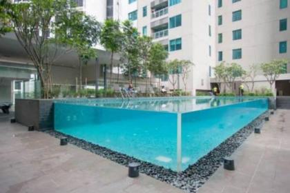 KLCC Bukit Bintang Studio Netflix Glass Pool . - image 11