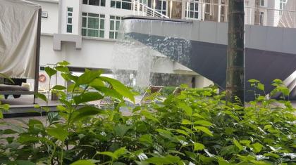 Central Residence Sungai Besi TBS -nice pool view - image 24