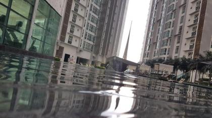Central Residence Sungai Besi TBS -nice pool view - image 27
