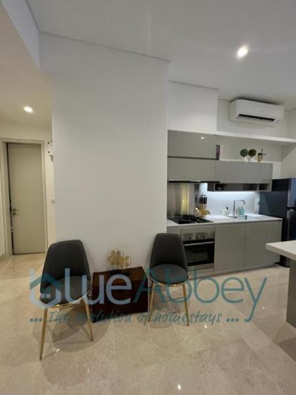 KL Elegant Five star 2 bedroom service apartment - image 3