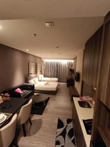 ACS-juniorsuites@One Bukit Ceylon (Unit 13-2) - image 2