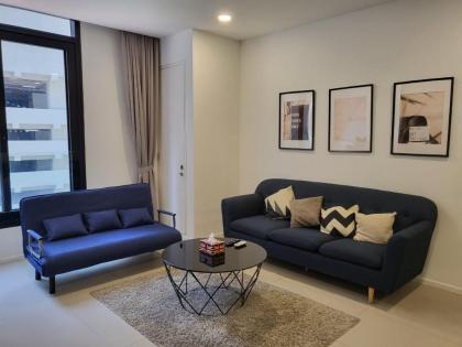 Modern Furnishing Arcoris 1-4 pax-5min to 163 mall