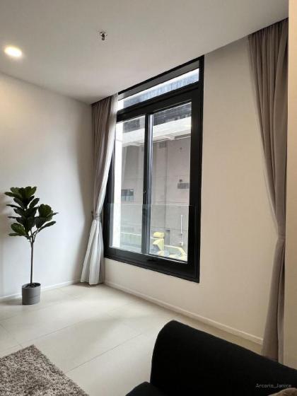 Modern Furnishing Arcoris 1-4 pax-5min to 163 mall - image 11