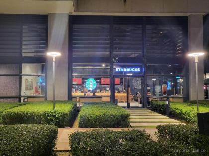 Modern Furnishing Arcoris 1-4 pax-5min to 163 mall - image 26
