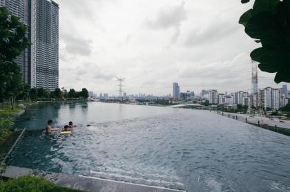 MujiStyle Infinity Pool SunwayVelocity 3BR7pax A36 - image 27