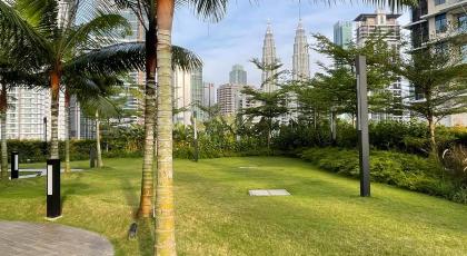 KLCC Park & infinity pool &MRT Eaton Residence M@H - image 16