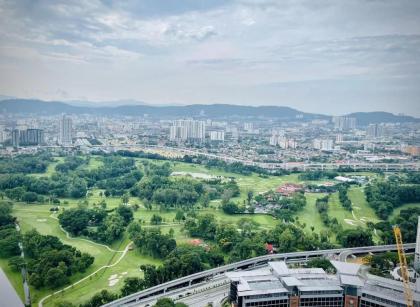 KLCC Park & infinity pool &MRT Eaton Residence M@H - image 19