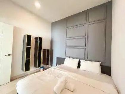 Awesomestay 3BR Suite @ ARTE Ampang - image 2