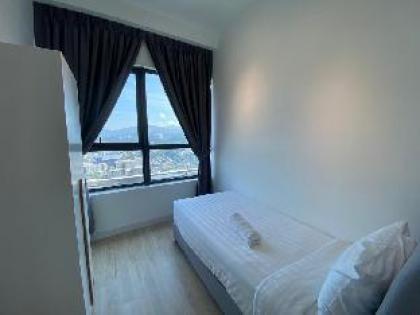 Dashing 3BR Suite @ Arte Plus Ampang - image 17