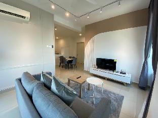 Dashing 3BR Suite @ Arte Plus Ampang - image 5