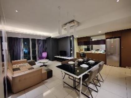 Mulberry Verve Suites KL Mid Valley 5 Pax 2 BR - image 13