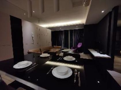 Mulberry Verve Suites KL Mid Valley 5 Pax 2 BR - image 5