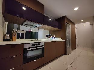 Mulberry Verve Suites KL Mid Valley 5 Pax 2 BR - image 6