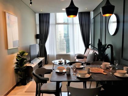 Sky Suites@KLCC - image 4