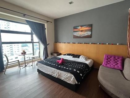 Private Jacuzzi  Luxury Suite @ KL Downtown 178 - image 28