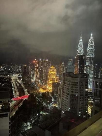 Platinum klcc by home stay - image 13