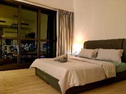 M city Cozy studio suite- lake view (KLCC area) - image 11