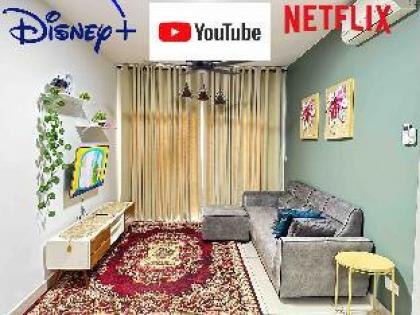 The Cozy@Southville Bangi (Netflix/Disney+/Pool)