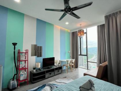 Calming Studio Empire Damansara/Wi-Fi/Netflix - image 10