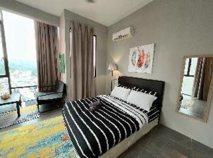 HOMEY Studio Empire Damansara/Wi-Fi/Netflix - image 2