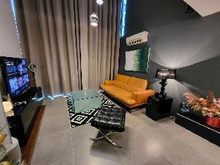 Designer Loft w Netflix & Karaoke Empire Damansara - image 3