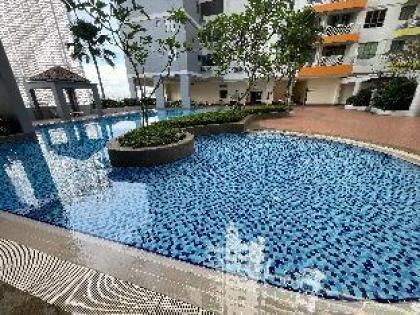 Dalamanda 3Pax Sunway Velocity Balcony CIty View - image 17