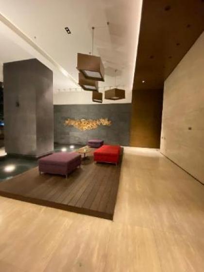 Modern Suites Netflix 3Mins to Monorail KL KLCC - image 11