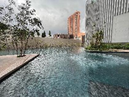 Lucentia Residence @ Bukit bintang Infinity pool - image 20