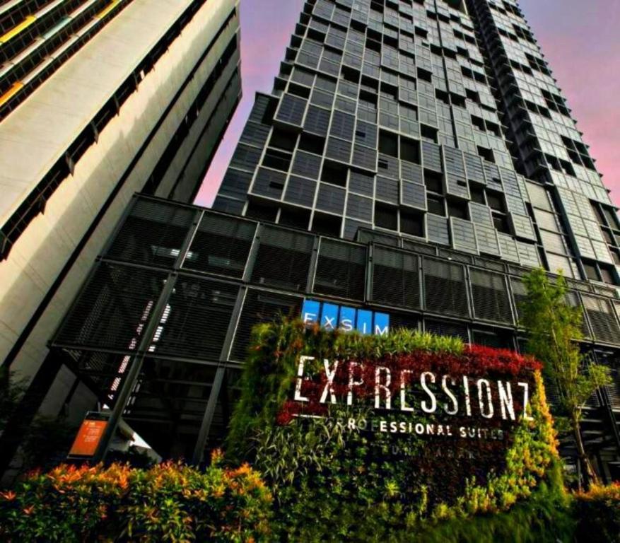 Expressionz KLCC by Luxz Group - image 3