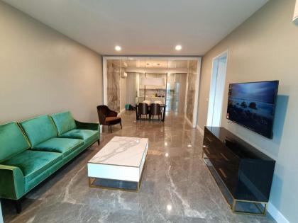 Platinum Suite 2 KLCC Condo with InfinityView Pool - image 28