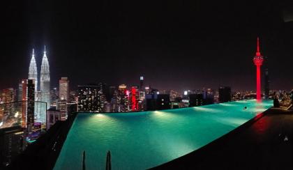 Platinum Suite 2 KLCC Condo with InfinityView Pool - image 7