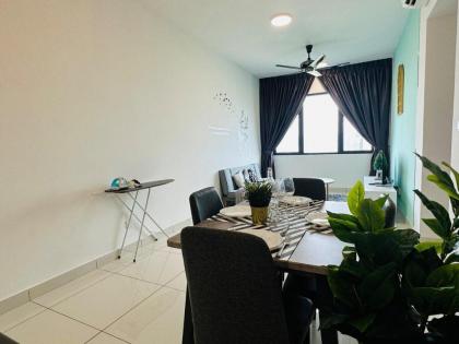 Family Suite Velocity Mall 7pax 3 Rooms Cheras #02 - image 10