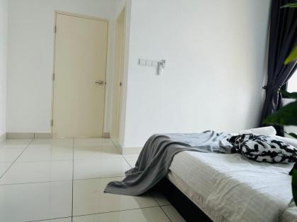 Family Suite Velocity Mall 7pax 3 Rooms Cheras #02 - image 14