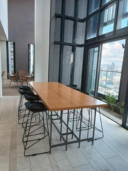 High Floor Luxury Family suites Kuala Lumpur BBCC - image 26
