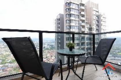 Astoria Ampang - Cozy High Level 3BR with Balcony - image 11