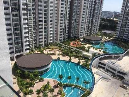 Dwiputra Putrajaya 6 + 1 PAX Suite with Big Pool Kuala Lumpur