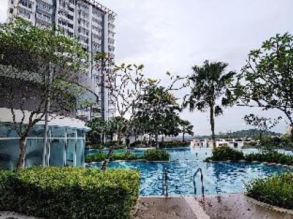 Dwiputra Putrajaya 6 + 1 PAX Suite with Big Pool - image 5