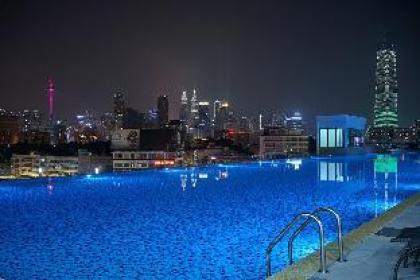 D'Nordic by Nest Home?Infinity Pool  KL Skyline? - image 1